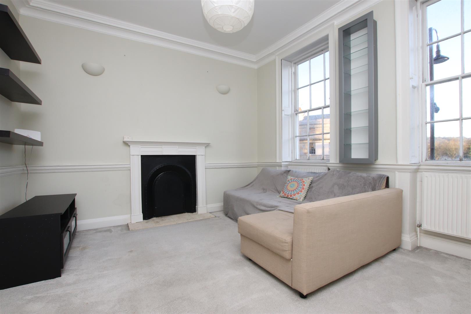Walcot Parade, Walcot, BA1